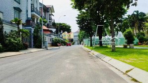 siêu phẩm! ngay mặt tiền giang minh quận 2, giá rẻ chưa tới 200tr/m2. cần bán gấp đã giảm 8 tỷ