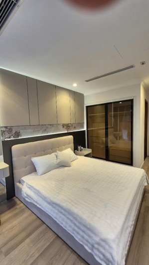 chính chủ gửi bán căn 3pn 93m2 p0702 times city full nội thất, sổ đỏ chính chủ, 13.350 tỷ