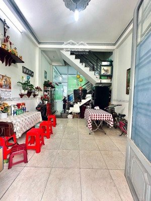 hxh 1 sẹc thông gò xoài nhỉnh 4 tỷ 40m 2 tầng ở ngay