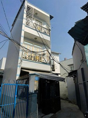 nhà 3 tầng lương văn can p15, q8 - ngay cầu số 2