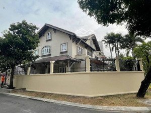 bán gấp khuôn biệt thự siêu khan hiếm mt bùi tá hán ,p.an phú -176m2 (10,5x16,5) gía bán 31,2 tỷ tl