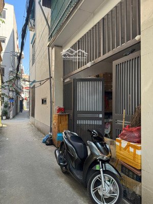 chính chủ bán nhà thuỵ phương 75,5m2, 2 mặt thoáng trước sau mt 5,2m, ngõ trước nhà 2,5m