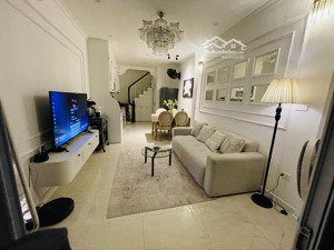 cho thuê nhà riêng mới xây sửa đẹp tại phan kế bính