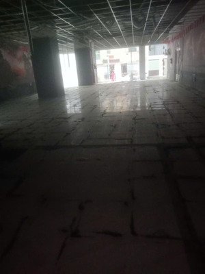 cho thuê tầng 1 tòa chung cư đường hoàng quốc việt thông sàn 250m2 giá 48tr