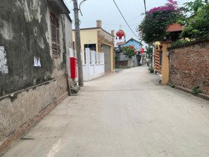 chỉ 3,x tỷ sở hữu ngay lô góc 86m2 tại cấn thượng, kiều phú, gần trường học đường ô tô tránh