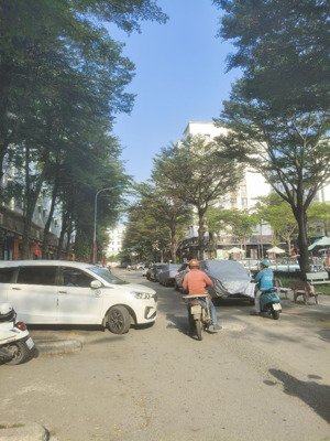 nhà đẹp 1pn ehome3 sổ hồng sẵn