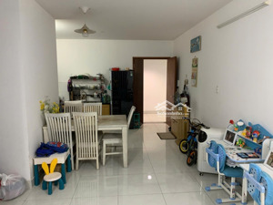 bán nhà ăn tết căn hộ 50m2 đã có sổ giá : 2.9 tỷ lh: ngọc cử