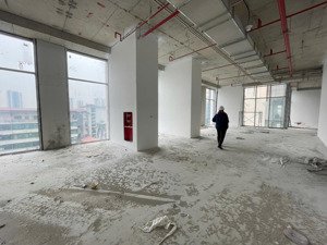 trực tiếp cđt bán căn kiot thương mại 44.2m cuối cùng, giá 2.4x tỷ, dự án grand sunlake văn quán