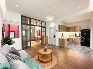 căn hộ cao cấp - ngay trung tâm thảo điền - bàn giao nội thất đẹp - bao phí quản lý