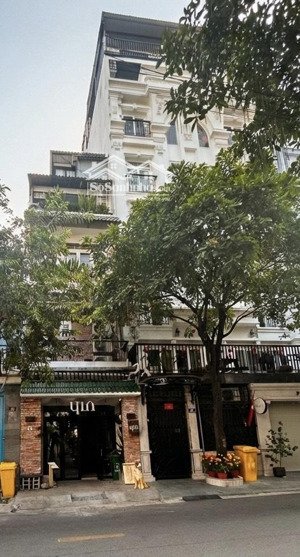 hiếm - nhà mặt tiền nguyễn bá huân (4x16,6) 4 tầng dts 199m2- doanh thu cao 103tr/ tháng bán gấp