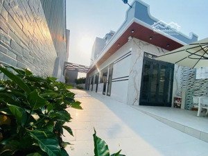 bán gấp nhà vườn 160m2 thực tế - giá 6,9 tỷ - 3 phòng ngủ - xe hơi thông - đường huỳnh tấn phát