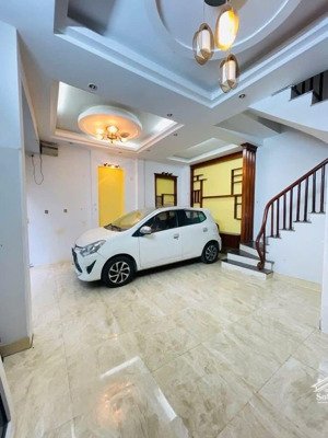 đẹp nhất khuôn tiền,nhà bồ đề-dân xây-ô tô vào nhà 45m 4tầng mặt tiền 6m2-vị trí hiếm trung tâm