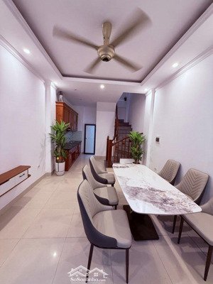 bán nhà phố đông thiên - ngõ rộng - gần trường, chợ - 35m - 5 tầng - giá chỉ 6.5 tỷ