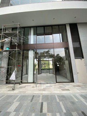 bán gấp shophouse midtown phú mỹ hưng, 25 tỷ, 125m2, 2 tầng, giá tốt