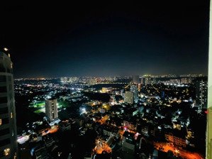 bán căn skyline căn góc 83m2 full nội thất, view sông, giá 5.6 tỷ. liên hệ hồng điệp !