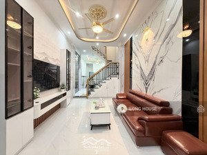 nhà 4 tầng xây mới - 4 phòng ngủ rộng- hẻm oto ngay phạm văn đồng nguyễn văn nghi- cv gia định