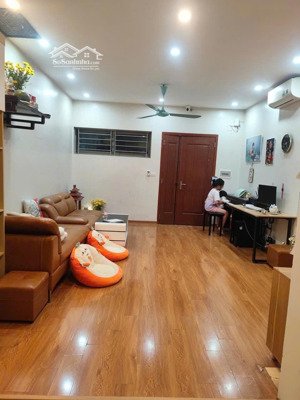 cho thuê căn hộ chung cư ct6a xa la 70m2 - 2 ngủ đủ đồ. giá 7tr/tháng, ở ngay. lh 