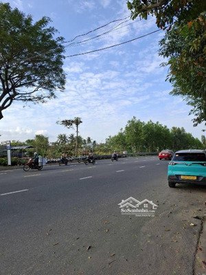 bán đất mặt tiền đt 605 hòa xuân( hoà châu cũ )- kinh doanh tốt. giá quá iuuu