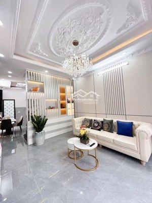 bán nhà huỳnh tấn phát, hẻm thông thoáng, 4 tầng 4 phòng ngủ, 4m x 14m, sổ hồng chỉ hơn 5 tỷ ( tl)