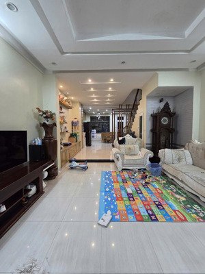 cho thuê nhà liền kề kđt an hưng, dương nội: diện tích 82.5m2, 5pn, 4wc, giá 26 tr/tháng full đồ