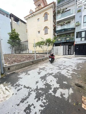 bán đất an dương vương tây hồ dt 222m x đất x mt 12m giá 41,99 tỷ có thương lượng