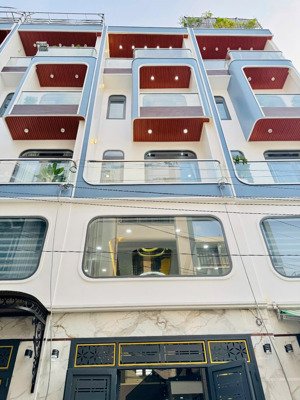 giá thật thị trường - 4m x15m, trệt, lửng, 3 lầu, sân thượng trước sau, bình tân