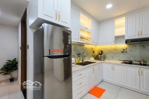 cần bán căn hộ saigon royal-80m2 - giá bán 9.2 tỷ - full nội thất - lh: 