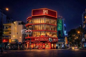 bán tòa nhà góc 3 mặt tiền nguyễn trãi, cống quỳnh, q1 |ngang 18m hđ thuê 722tr/th giá 320 tỷ