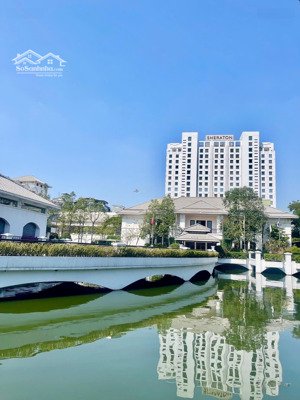 siêu phẩm dân xây- gần ô tô - sát phố- mặt tiền rộng giữ tiền cực tốt