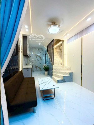 nhà bán gấp đường số 6 gò vấp -dt:20m2 -giá :2.58ty