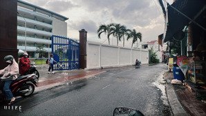 bán nhà dt 103m2(8,6x12m) giá chỉ 6,8 tỷ, ngay đh ngân hàng, linh chiểu, hoàng diệu 2- kha vạn cân