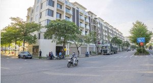 shophouse vườn sen mặt tl277 6 tầng sẵn khai thác, sổ đỏ trao tay