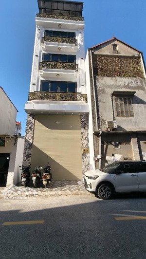 bán nhà sài đồng log biên. vỉa hè ô tô tráh kinh doanh đỉnh, 2 mặt ngõ. 60m2 x 7 tầng thag máy