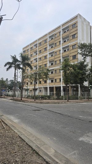 bán nhà bt lk 4 tầng đã hoàn thiện (2 tầng). đang cho thuê mở siêu thị