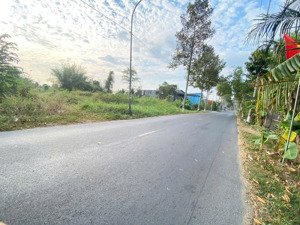 nền 5408 m2 mặt tiền huỳnh thị nở thuận tiện mở kho xưởng, tp cần thơ