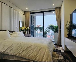 chung cư grand sunlake văn quán - 70m2, 2pn, 2wc. view hồ, sổ lâu dài.