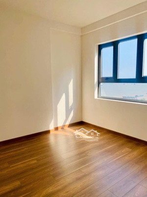 bán gấp căn 1pn q7 saigon riverside complex, chỉ 3,2 tỷ bao hết. lh 