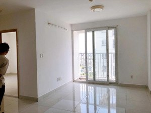 cho thuê căn hộ 2pn + 2wc 70m2 _ (nhà trống có máy lạnh + rèm )_ tara residence q8