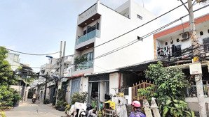 nhà q8, 20m ra mặt tiền phạm thế hiển, hẻm xe tải, 50m2 ngang 4.5m, sổ riêng 1 đời chủ, 6.5 tỷ