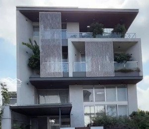 villa euro 2 với thiết kế 5 tầng, mới hoàn thiện, diện tích 300m2, 8 phòng ngủ