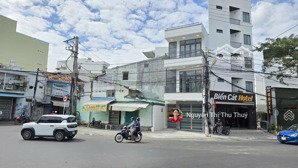 siêu phẩm nhà đẹp căn góc vòng xoay đầu tư kinh doanh đường số 13 - lê hồng phong và đồng nai