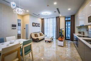 chỉ 8.8 tỷ sở hữu ch vinhomes golden river 1pn nội thất đẹp, view sông. lh ngay 