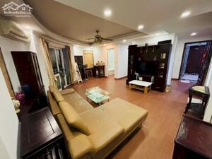 cho thuê chung cư Hacisco, số 15, ngõ 107 Nguyễn Chí Thanh, 113m, 3 phòng ngủ, đủ đồ