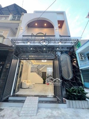 nhà góc 2 mt - tân hòa đông - giáp tân phú - (5,3x12m) 3pn - hẻm 6m thông - sổ riêng - chỉ: 6.7 tỷ