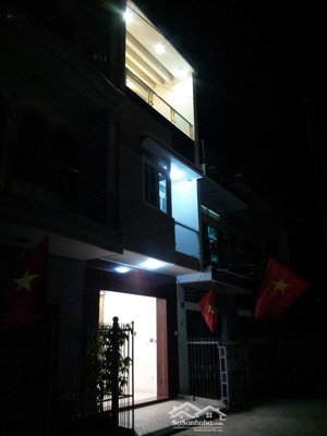 cho thuê nhà 1 trệt 2 lầu, full nội thất, trung tâm biên hòa gần cục thuế đồng nai 15 triệu/tháng