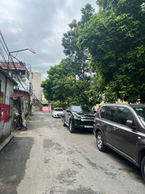 bán nhà chính chủ trung tâm phường việt hưng long biên giá 6.2ty