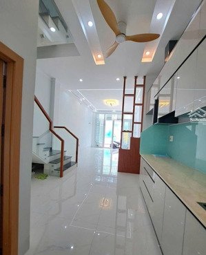 hiếm! nhà mới oto an dương vương q8- 4 tầng 4pn 3wc- sát mt gần võ văn kiệt- chỉ 6.8t tl- xem ngay