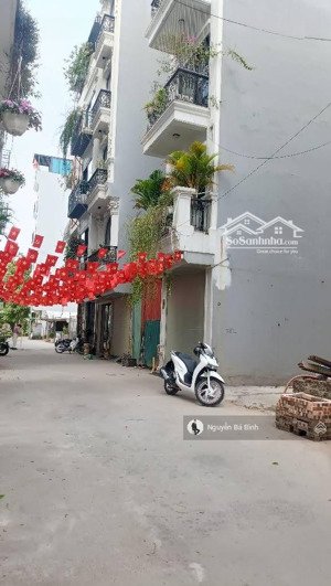 chính chủ cần bán gấp! lô đất tái định cư ngọc thuỵ còn sót lại- phân lô- vị trí đẹp- thoáng sau