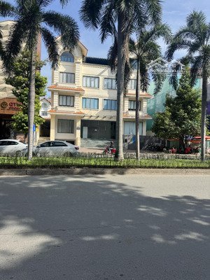 cho thuê toà văn phòng mặt tiền đường nguyễn thị thập khu dân cư him lam kênh tẻ giá 300tr/th