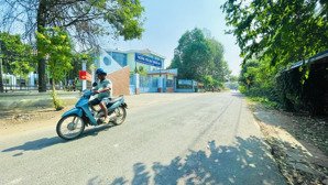 chủ cắt lỗ 2 tỷ bán 8.790m2 thổ cư 435m2 đường ô tô đến đất gần chợ, trường học giá chỉ 1,3 triệu